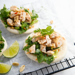 Chicken sandwiches with peanut and lime