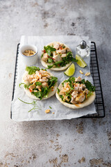 Chicken sandwiches with peanut and lime