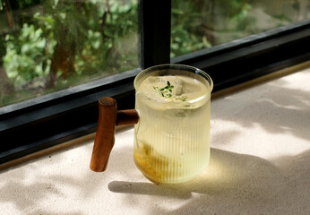 tea time drink cup cafe lemon herb tea