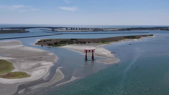 浜名湖・弁天島と赤鳥居 - 静岡県浜松市,日本