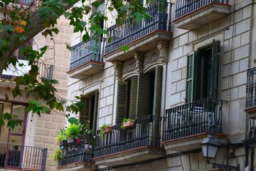 Fototapeta premium Residential apartment building facade, Barcelona, Spain