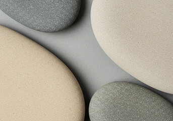 石の抽象アート