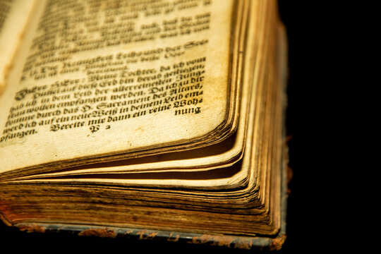 altes Buch