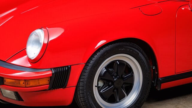 Phoenix, AZ, USA
October 8, 2025
1987 Porsche 911 Carrera 