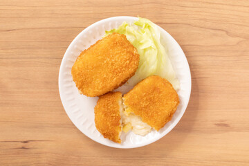 グラタンコロッケ