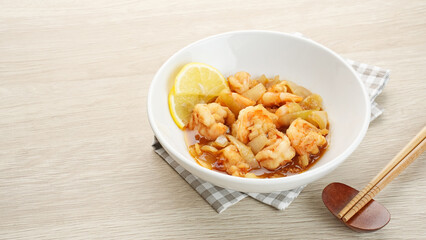Stir fried shrimp with garlic and butter
