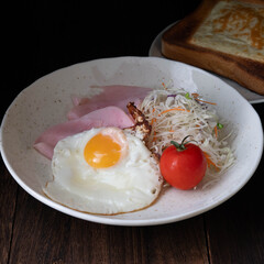 ハムエッグ