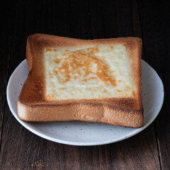 チーズトースト