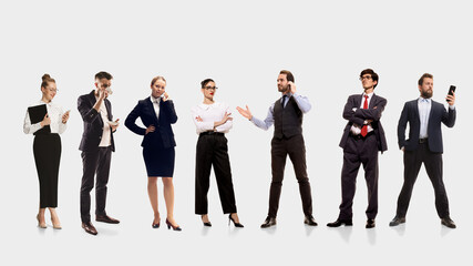 Obraz premium Trendy collage. Professional business team posing with confidence and communication devices. Concept of leadership, modern corporate communication, teamwork for HR, marketing, and office presentations