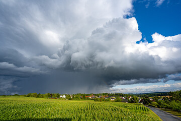 Aufziehendes Gewitter