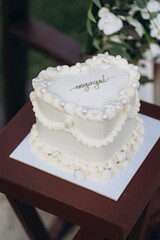 white wedding cake