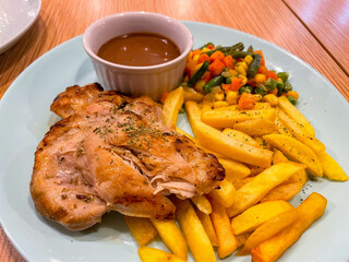 A signature dish that must be on the menu at trendy cafes in Surabaya is grilled chicken thigh steak, as this dish tends to appeal to all tastes