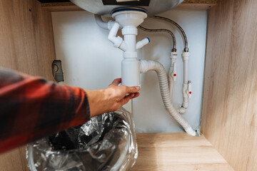 Repairing a Kitchen Sink This involves manually adjusting the various plumbing components that are...