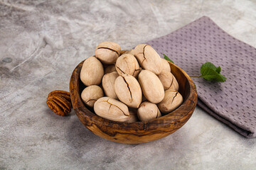 Crunchy pecan nut in the bowl