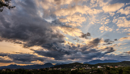 The Mainarde mountain range extends along the border between Molise and Lazio, with prevalence in...