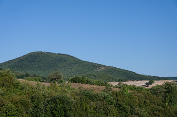 Naklejka premium Spectacular summer landscape of the hills and mountains of the Marche