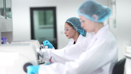 Women in STEM drive medical innovation. Two dedicated experts collaborate on a scientific breakthrough, representing the future of healthcare and global wellness.