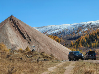 Mountain Landscape with Vehicles © snezhkina