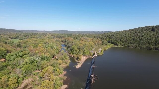 Cinematic drone flyover of Lake Sequoyah Park, Arkansas &mdash; Clip 34
