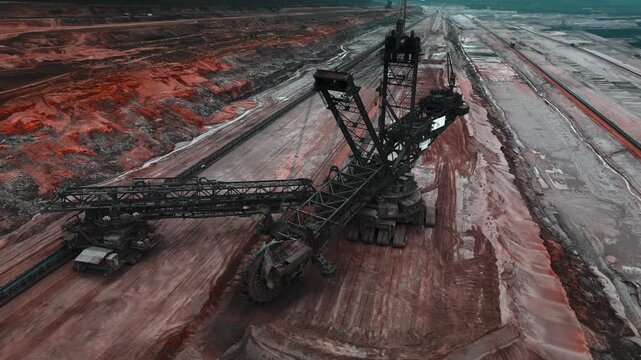 4K Aerial Drone Orbit around Worlds Largest Bucket Wheel Excavator 293