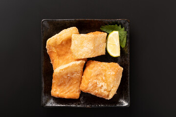銀鮭ハラス　唐揚げ