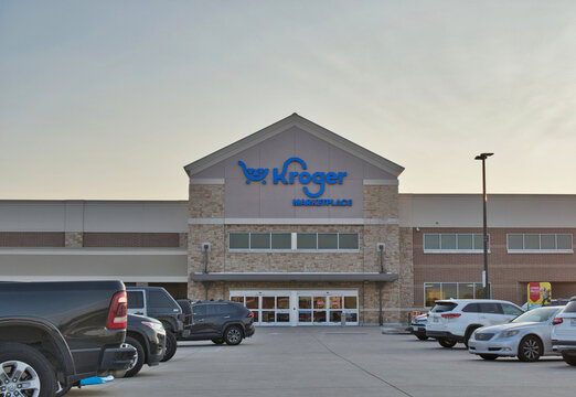 Kroger Marketplace supermarket storefront and parking lot Cypress, Texas USA 08-24-2025.