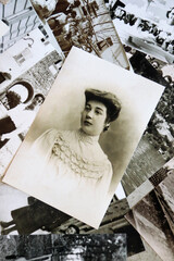 COLLAGE DI FOTO ANTICHE