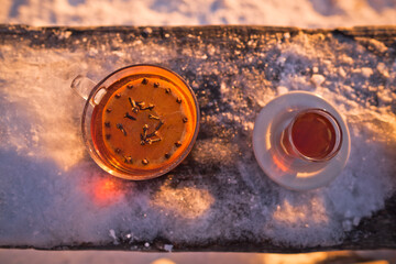 Piękna zima w okolicach Bacówki nad Wierchomlą w Gminie Muszyna o zachodzie słońca. Specjały kuchni z bacówki.
