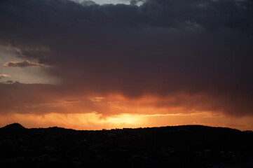 Lever du jour à Windhoek en Namibie