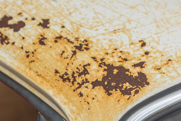 車のさび、きず　Rusty iron plate of an old car