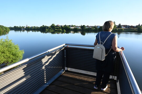 Aussichtsplattforn am Neckar bei Ladenburg