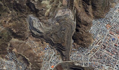Cerro de Pasco, Peru: High-Resolution Aerial View of Massive Open-Pit Mine and High-Altitude City in the Andes