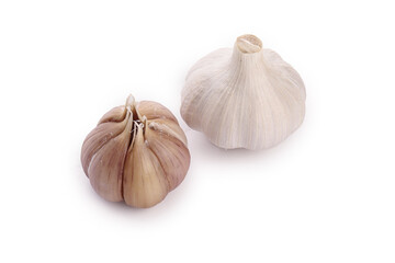 Fresh Garlic Bulbs from Shandong Farm - Whole and Split Cloves on White Background