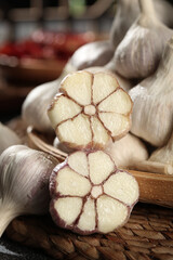 Fresh Shandong Farm Garlic Bulbs Cross Section on Wooden Board Kitchen Food Photography