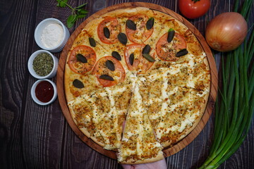 Pizza - Pizzaria - Comida - Alimento