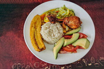 Basic Colombian lunch with chicken