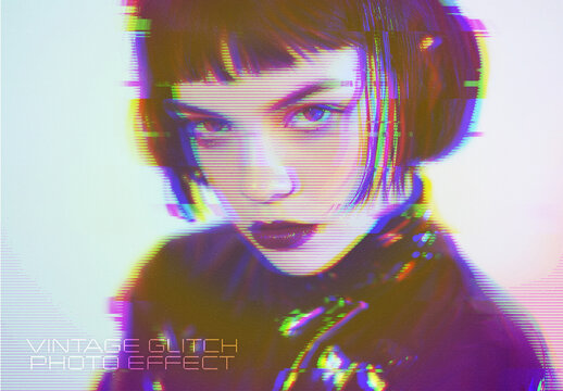 Vintage Glitch Photo Effect
