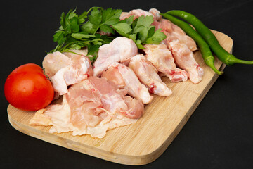 Raw Chicken Wings