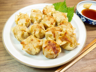 揚げシュウマイ