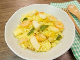 シーフードミックスのパエリア