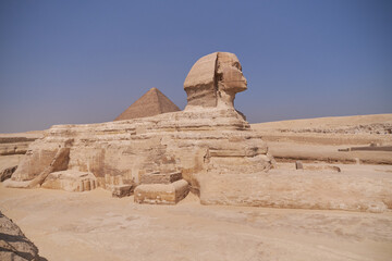 sphinx and pyramid of giza