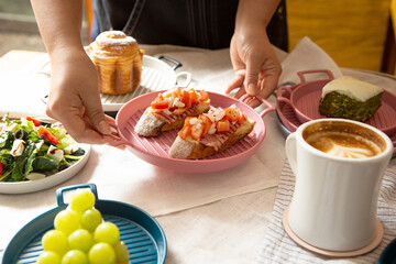 Open sandwich on a plate