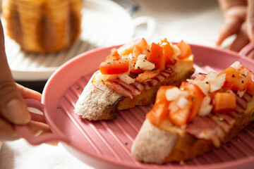 Open sandwich on a plate