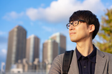 男性　タワマン