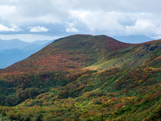 紅葉の栗駒山（虚空蔵山方面）