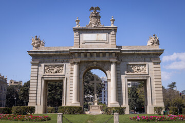 Fototapeta premium Porta de la Mar (Gate of the Sea), Valencia, Spain