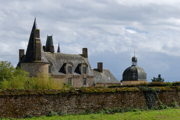 L'histoire de France avec le ch&acirc;teau des Rochers-S&eacute;vign&eacute; &agrave; Vitr&eacute; en Ille-et-Vilaine - Bretagne - France 