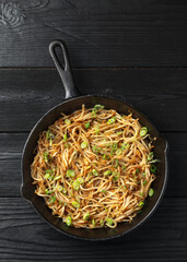 Stir Fry Bean Sprouts with garlic, soy sauce and spring onion