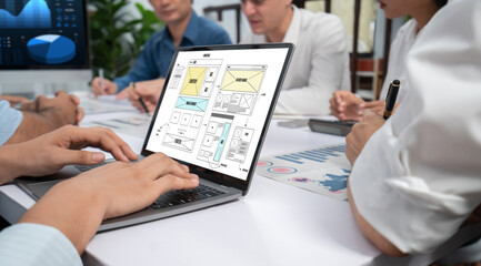 Website design software provide brisk template for online retail business and e-commerce