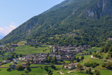 Paesaggio della Diga del Vajont a Longarone, Italia